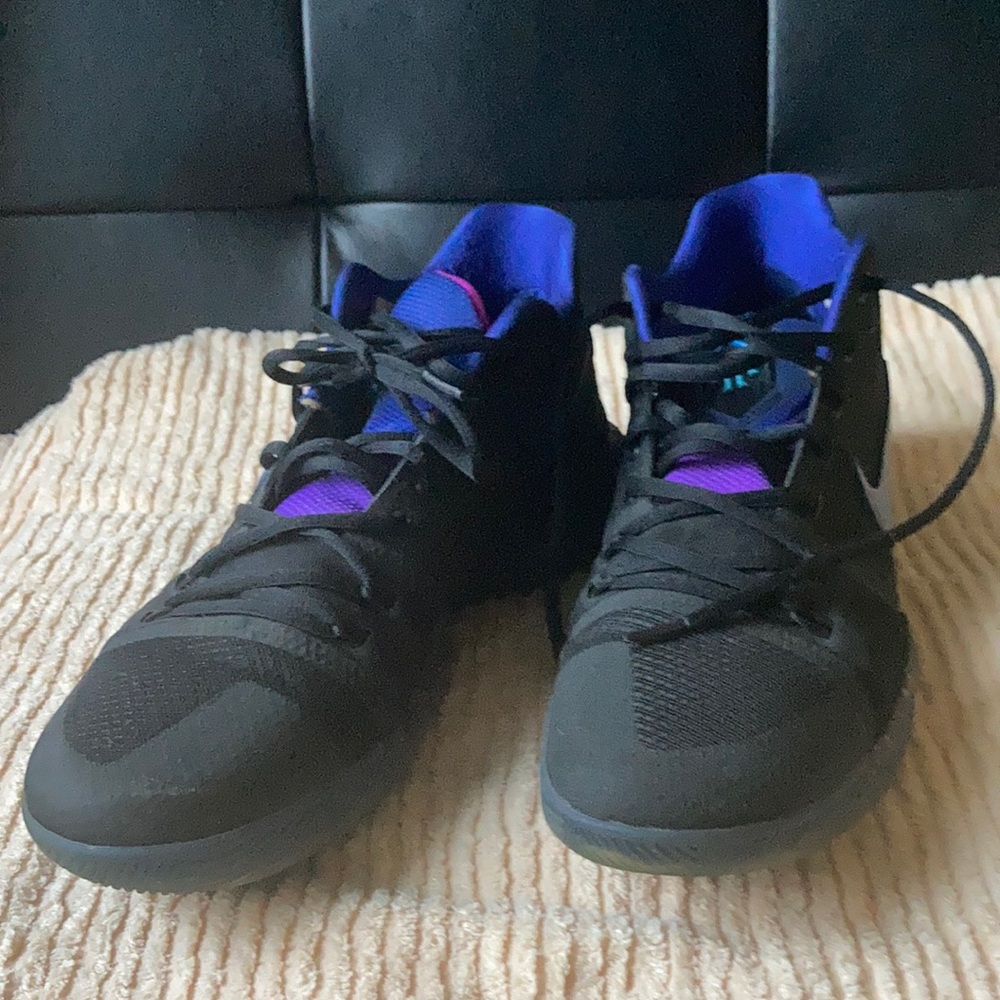Men’s Nike Zoom size 11